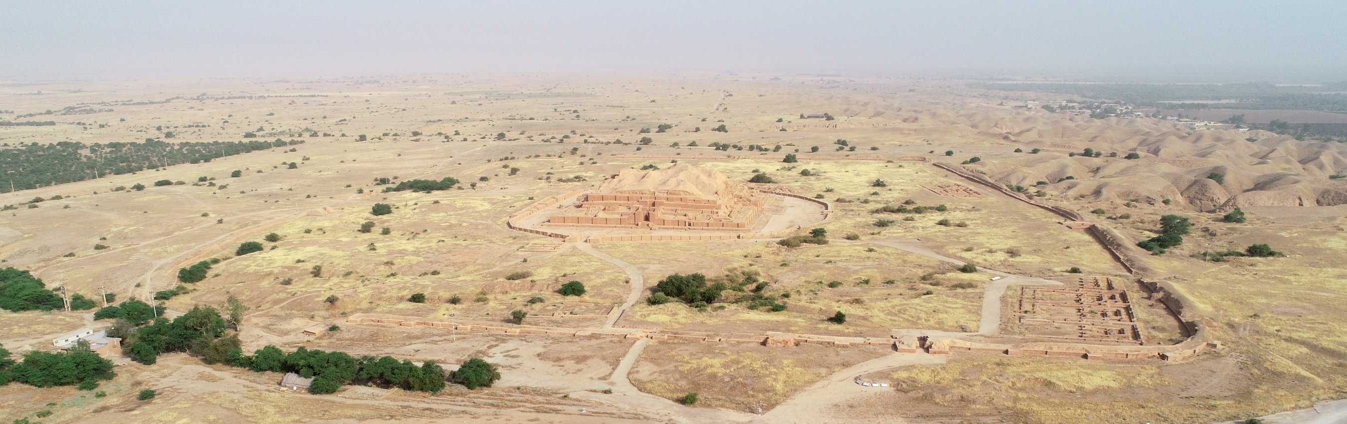 Chogha Zanbil (© Loghman Ahmadzadeh)